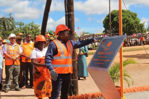 Inaugura Derre
