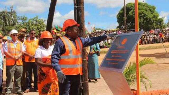 Inaugura Derre